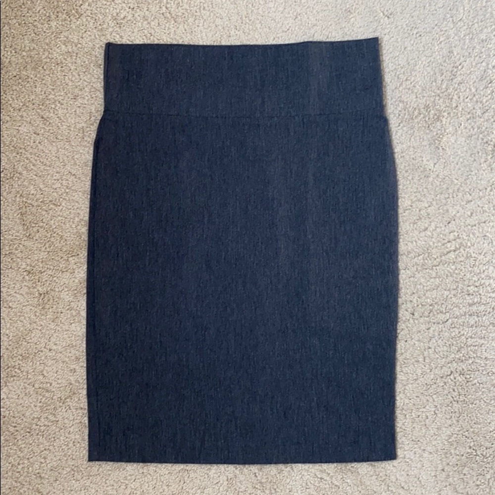 ❤️ Gray Pencil Skirt ❤️